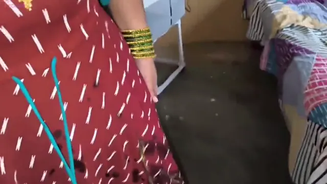 Desi Aunty sborrata in faccia - Video XXX selvaggio trapelato nel 2026
