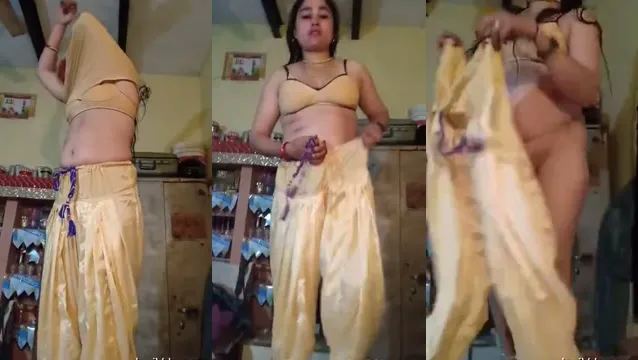 Bhabhi India Telanjang Strip Menggoda Untuk Devar - Tubuh Adil Terlarang Terkena