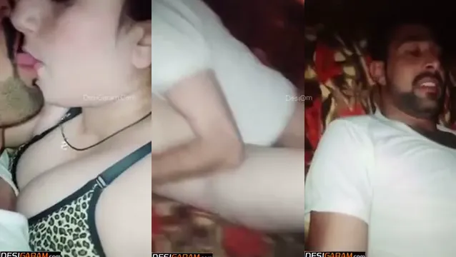 Echt Indiaas koppel Missionaris Cowgirl - Intense Desi Passion Sex