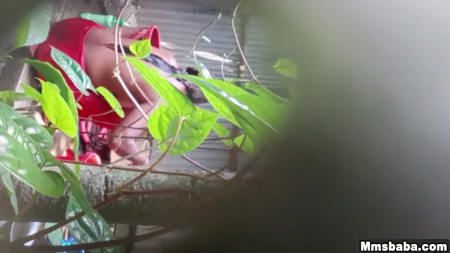 Desi Bhabhi Hidden Cam Bathing - বাথরুমে গোপন ক্যামেরায় হট ভিডিও