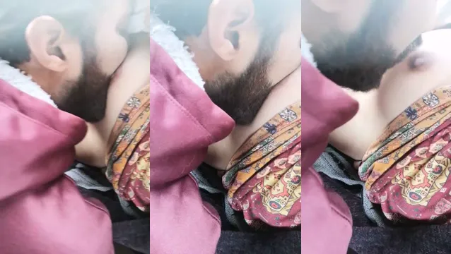 Pakistańska dziewczyna z białymi cyckami wysysa wirusowe MMS-y - wyciekła gorąca Desi XXX