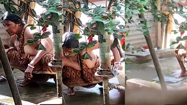 Film z cyckami Desi Aunty - zobacz soczyste piersi cioci z Kalkuty