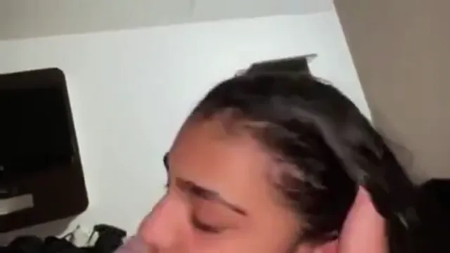 Indian Girl First Hispanic Cock Blowjob - Crazy sát cizí péro!