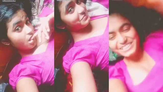 Viral Desi Virgin Girl Boobs MMS Vazamento - Show de peitos quentes de Virgin Girl! 🔥