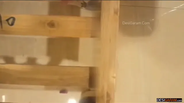 Watch Indian Girlfriend Sloppy Blowjob - Hot Desi Oral Sex With Lucky Lover full viral video leaked