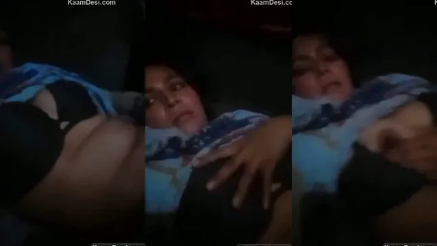 Watch Pertunjukan Payudara Paki Bhabhi Terangsang - Tonton payudara panas Paki Bhabhi full viral video leaked
