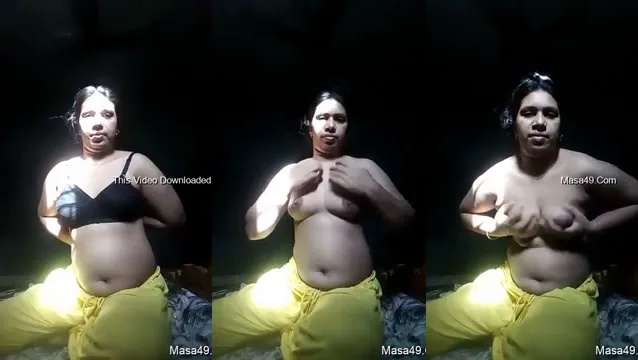 देसी गर्ल स्तन फ्लैश - हॉट सार्वजनिक छेड़-छाड़ वीडियो