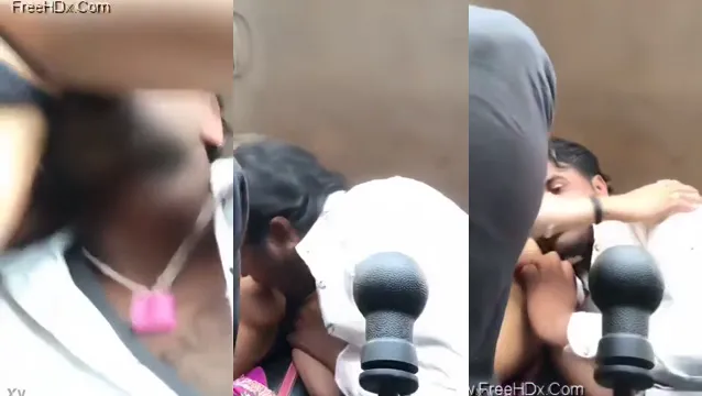 Desi Driver Sucks Sexy Girl Boobs - Hot XXX Video in Car 🔥
