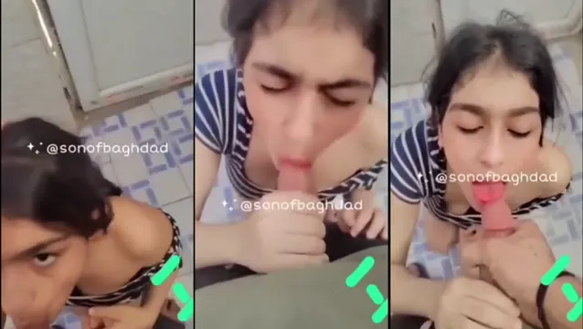 Piccola cugina pakistana fa un pompino e sborra - Una piccola cugina pakistana succhia il bagno bollente 🔥