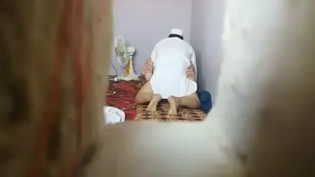 Pakistani Molvi Student XXX Scandal - Leaked Viral HD Video