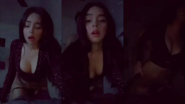 La ragazza di Mumbai Masti Rani viene scopata forte - Chapri Stalker la scopa da dietro!